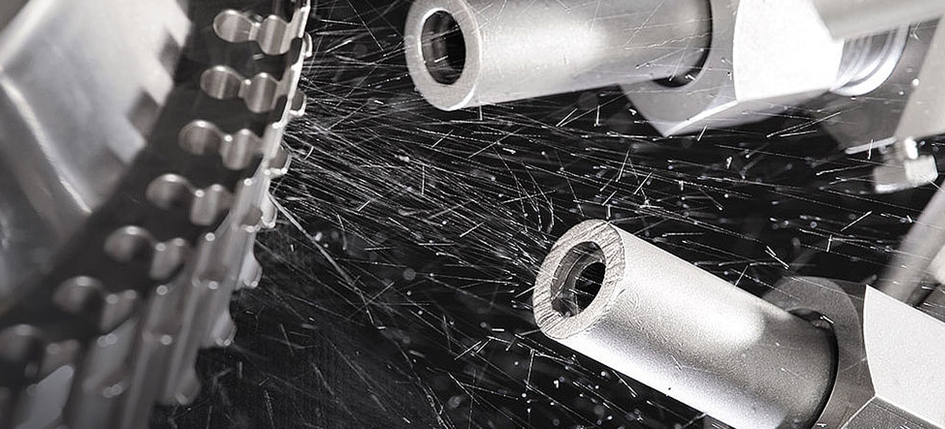 استفاده از پودر شیشه در سندبلاست ورسوبزدایی